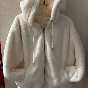 Time and Tru Cream Faux Fur Jacket